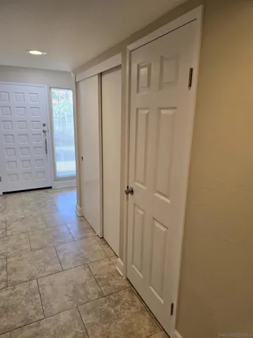 4044 Loma Riviera Cir, San Diego, California 92110