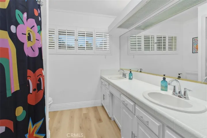 5910 Victoria, Riverside, California 92506