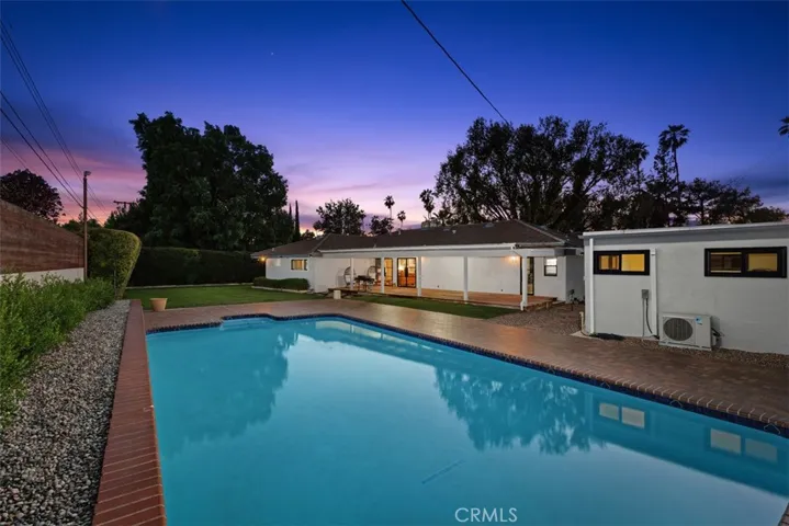 5910 Victoria, Riverside, California 92506