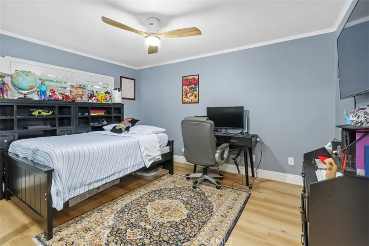 5910 Victoria, Riverside, California 92506