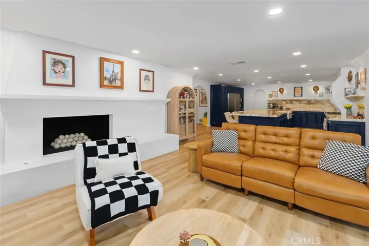 5910 Victoria, Riverside, California 92506