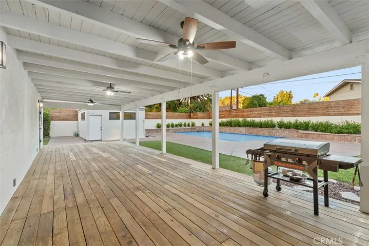 5910 Victoria, Riverside, California 92506