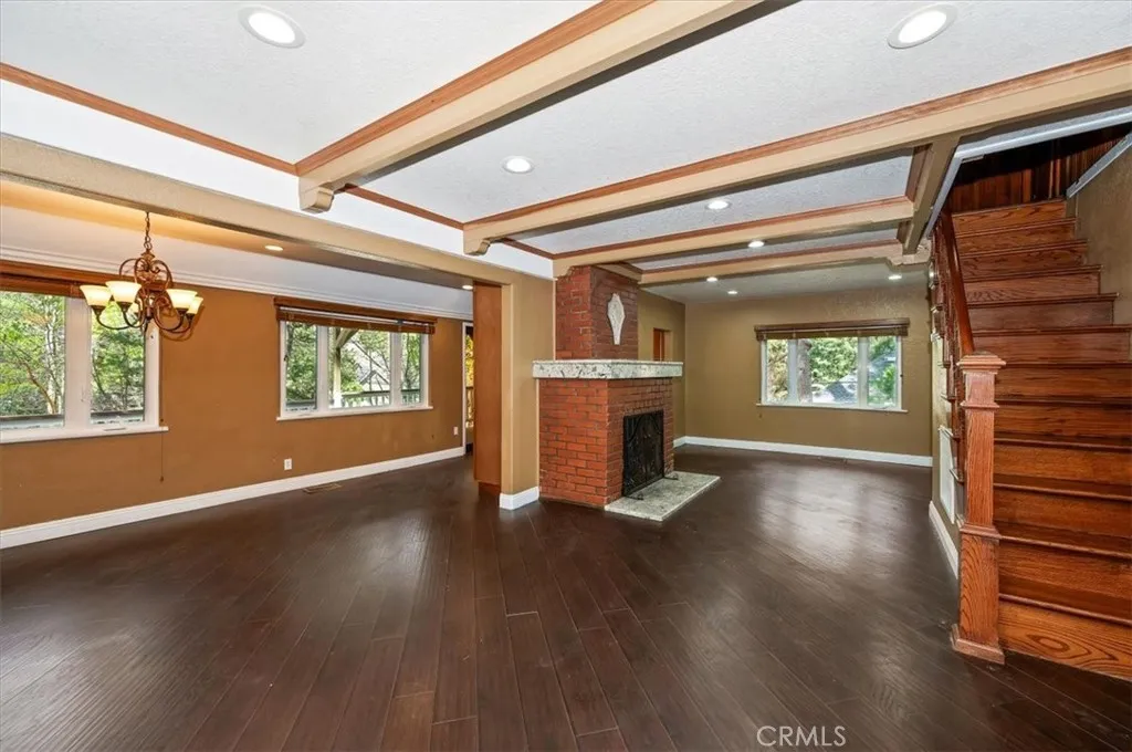 Living and Dining Area
