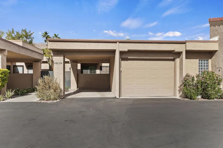 01-48624 Moon Terrace Ln