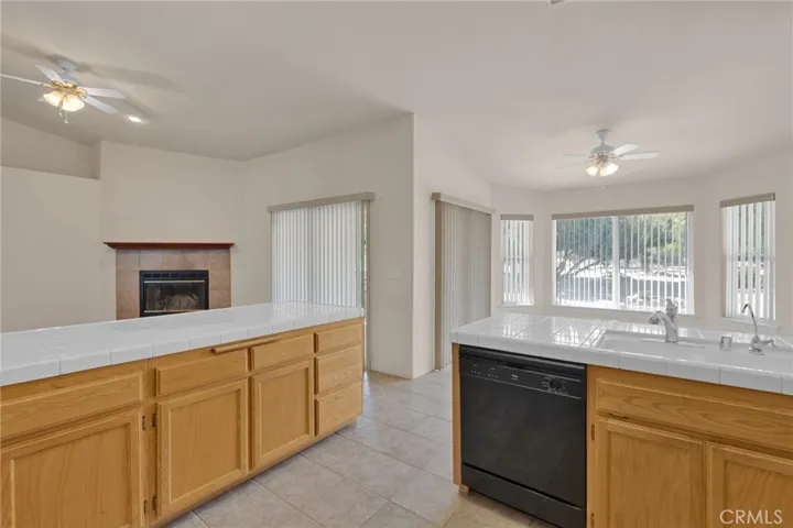 8626 Coyote Trail, Oak Hills, California 92344