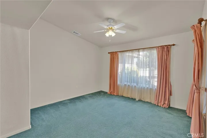 8626 Coyote Trail, Oak Hills, California 92344