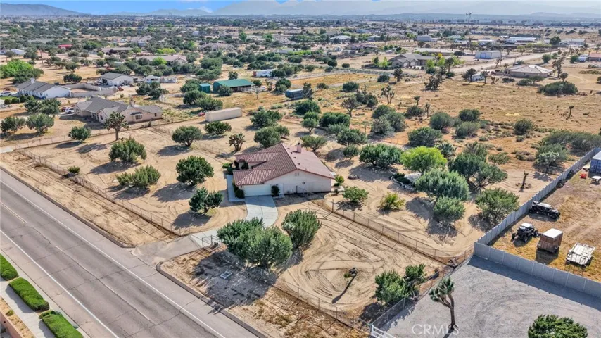 8626 Coyote Trail, Oak Hills, California 92344