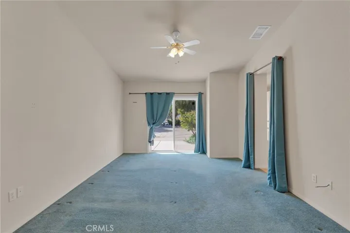 8626 Coyote Trail, Oak Hills, California 92344
