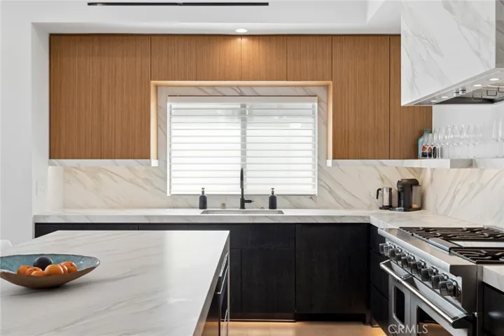303 Ruby, Newport Beach, California 92662