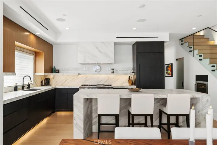 303 Ruby, Newport Beach, California 92662