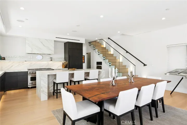 303 Ruby, Newport Beach, California 92662