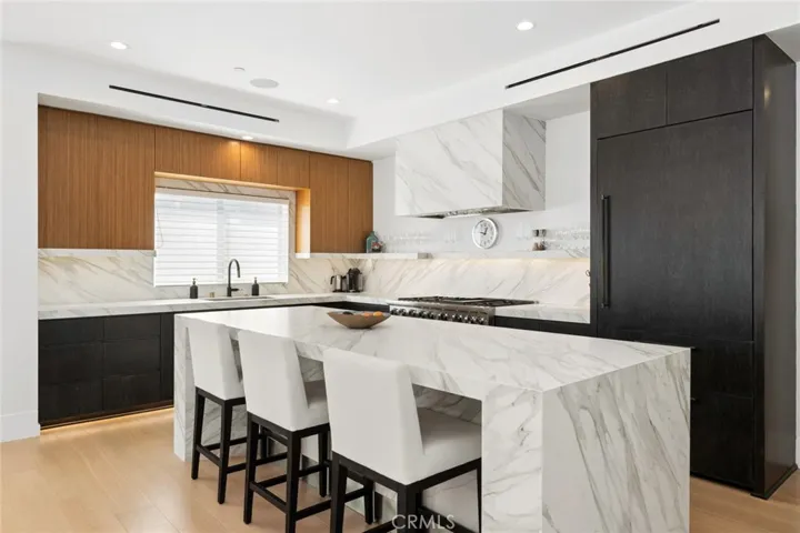 303 Ruby, Newport Beach, California 92662