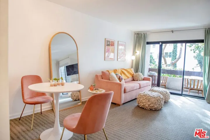 950 N Kings Road 168, West Hollywood, California 90069