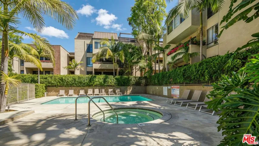 950 N Kings Road 168, West Hollywood, California 90069