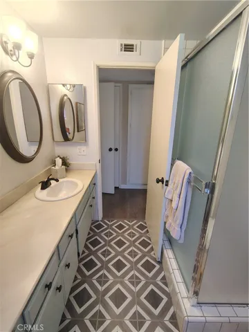 398 Day Road, Ventura, California 93003