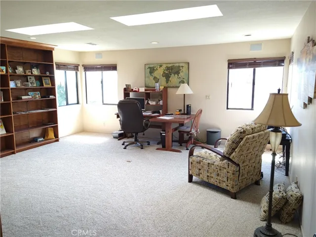 398 Day Road, Ventura, California 93003