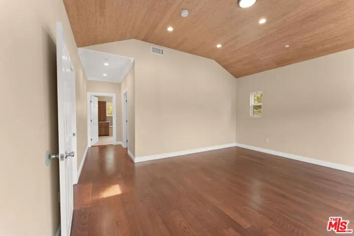 1630 Bridgeport Drive, Los Angeles, California 90065