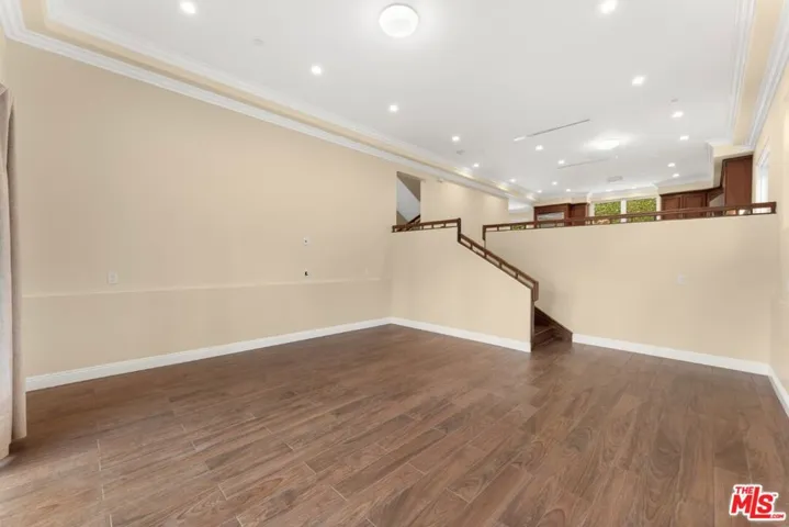 1630 Bridgeport Drive, Los Angeles, California 90065