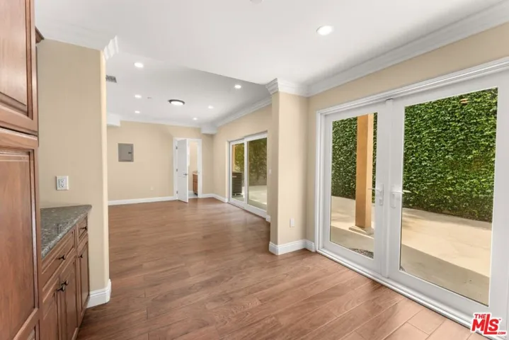 1630 Bridgeport Drive, Los Angeles, California 90065