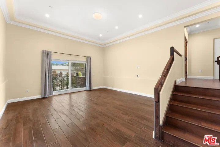 1630 Bridgeport Drive, Los Angeles, California 90065