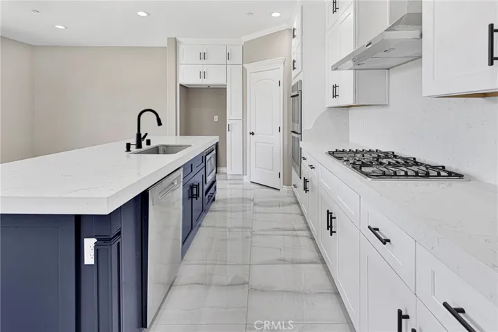 8507 Stockton Avenue, Hesperia, California 92344