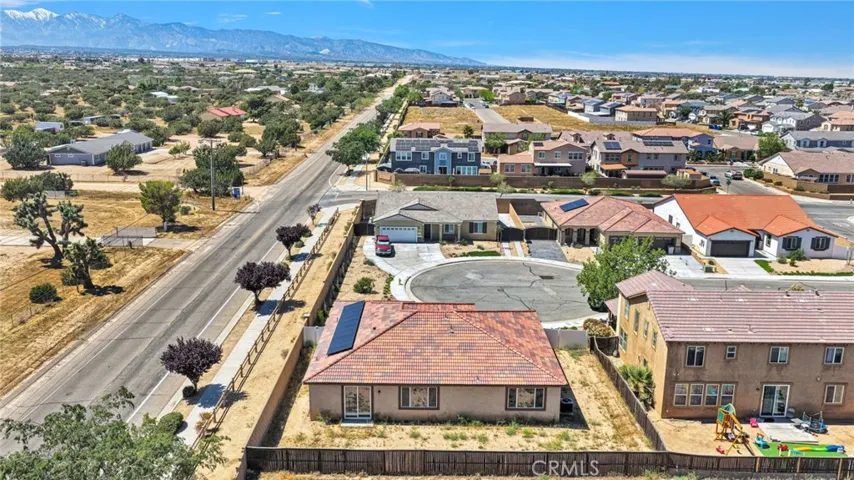 8507 Stockton Avenue, Hesperia, California 92344
