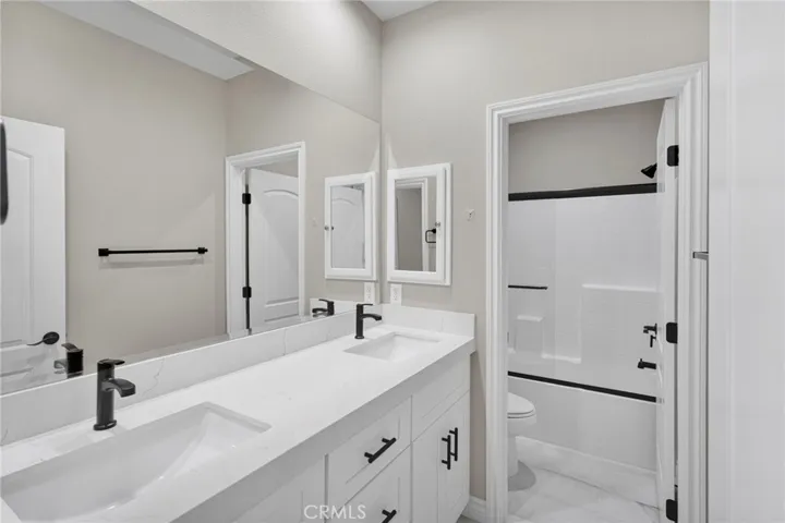 8507 Stockton Avenue, Hesperia, California 92344