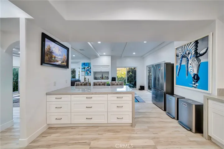 4330 Alhama, Woodland Hills, California 91364