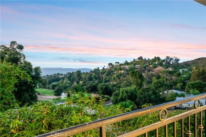 4330 Alhama, Woodland Hills, California 91364