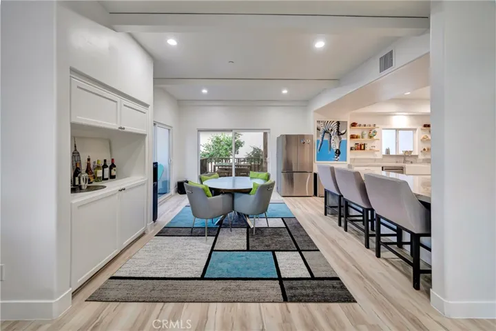 4330 Alhama, Woodland Hills, California 91364
