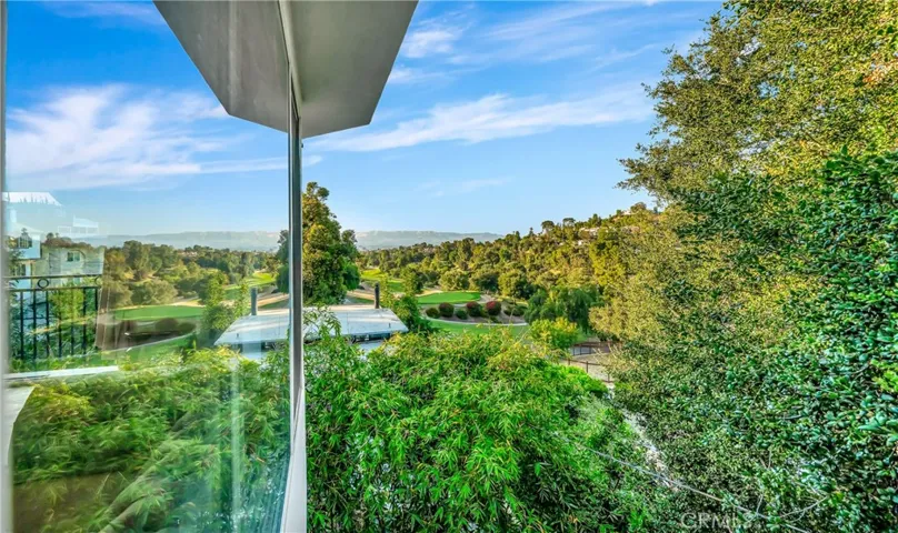 4330 Alhama, Woodland Hills, California 91364