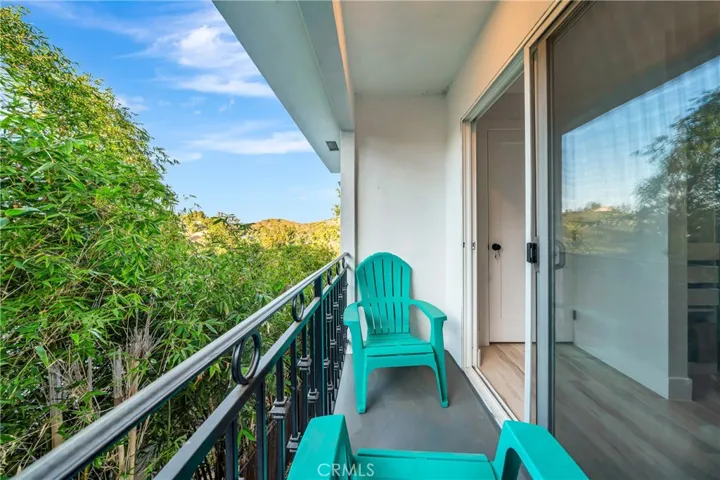 4330 Alhama, Woodland Hills, California 91364