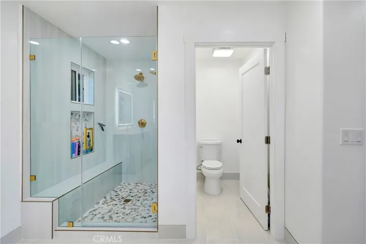4330 Alhama, Woodland Hills, California 91364