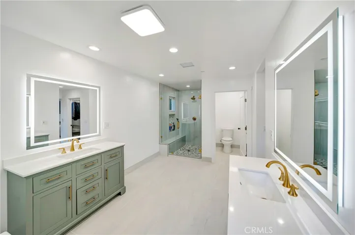 4330 Alhama, Woodland Hills, California 91364