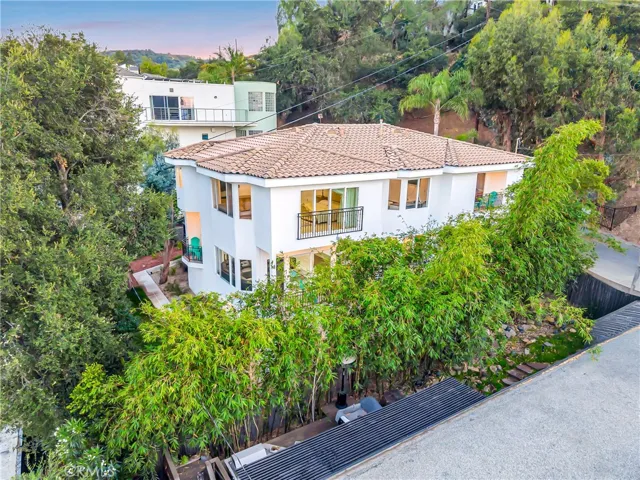 4330 Alhama, Woodland Hills, California 91364