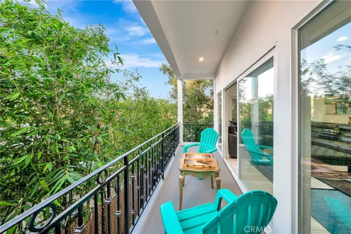 4330 Alhama, Woodland Hills, California 91364