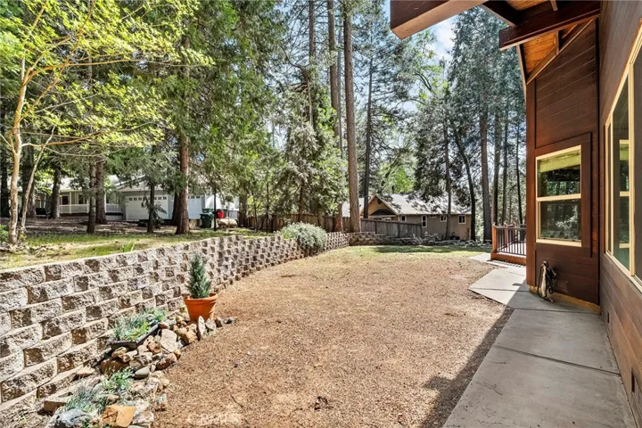 6145 Firethorn, Magalia, California 95954
