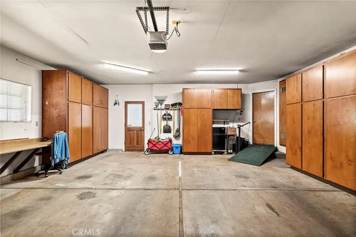6145 Firethorn, Magalia, California 95954