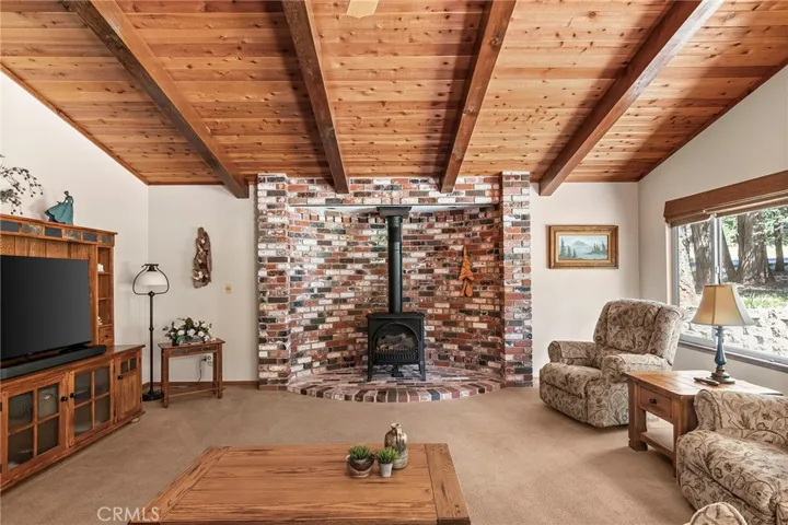 6145 Firethorn, Magalia, California 95954