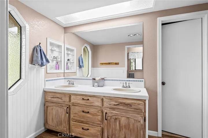 6145 Firethorn, Magalia, California 95954