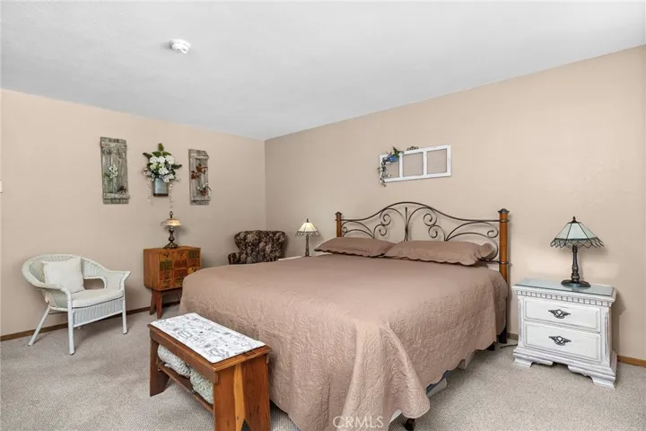 6145 Firethorn, Magalia, California 95954