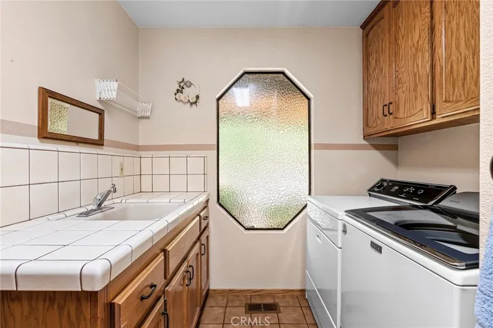 6145 Firethorn, Magalia, California 95954