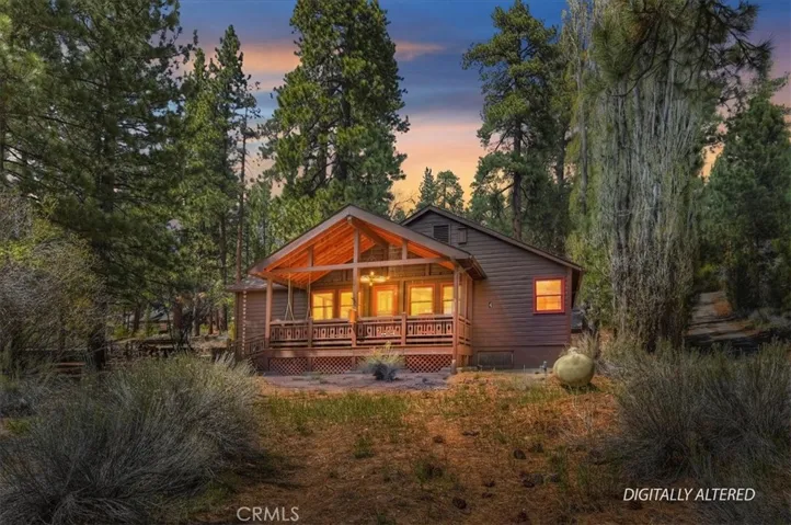 4 Lakeview Track, Fawnskin, California 92333