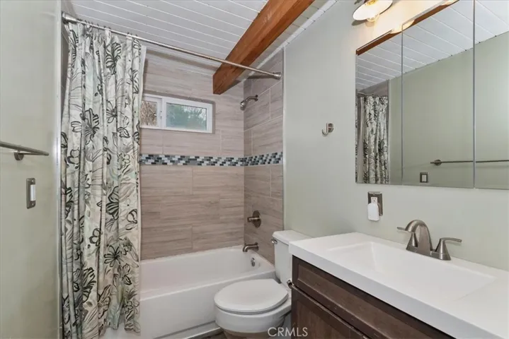 Downstairs Full Bathroom