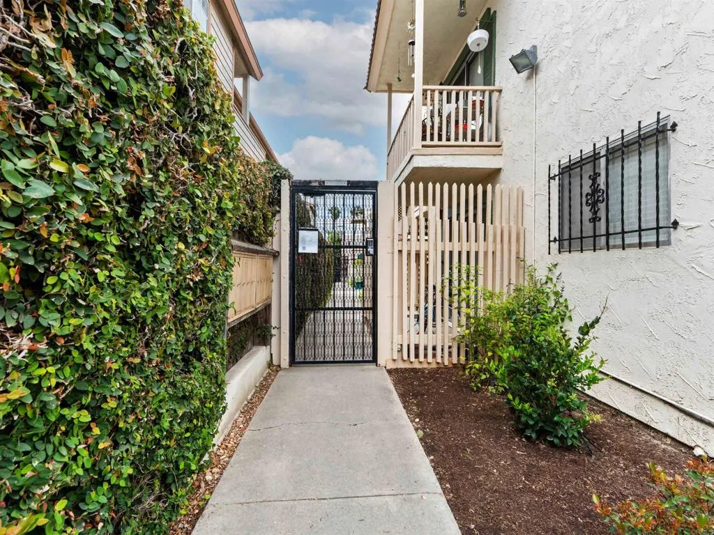 4522 Oregon Street, San Diego, California 92116 — photo 4