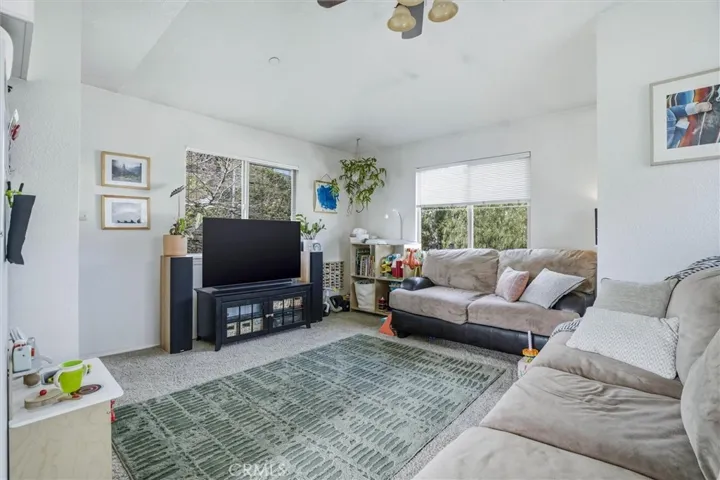 3202 Rockview Place, San Luis Obispo, California 93401