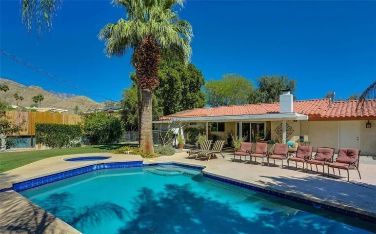 68051 Valley Vista Drive, Cathedral City, California 92234