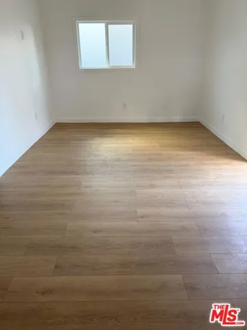 10802 1/2 S Doty Avenue, Inglewood, California 90303