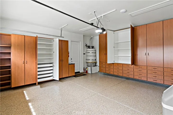 2 - Car Garage (Storage)