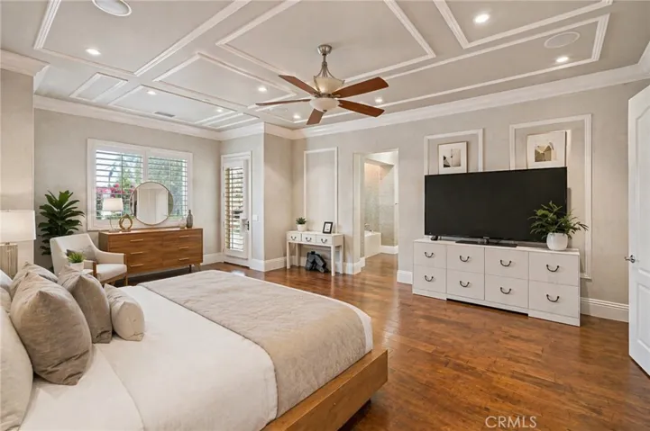 689 Crystal Mountain, Riverside, California 92506